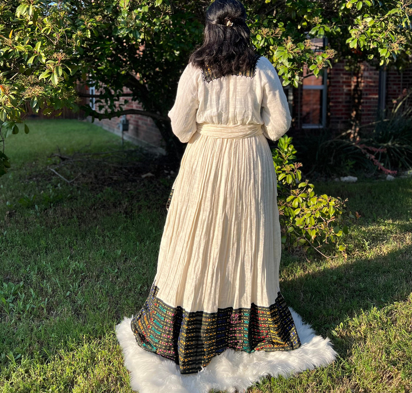 Lakomelza Tilfs • Ethiopian Wollo Amhara Sebez Tilf Fetil White Dress
